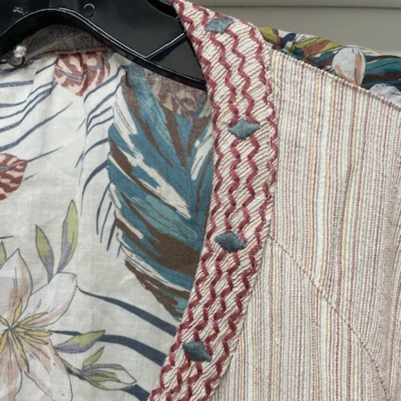 Johnny Was Workshop Effortless Peasant Tunic Top EUC - Picture 4 of 10